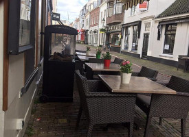 Dunia Uithuizen Exterior