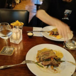 John's Bistro Comida