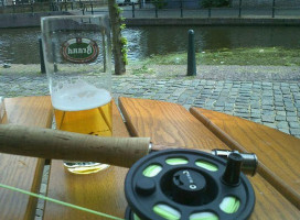 Cafe Sjiek outside