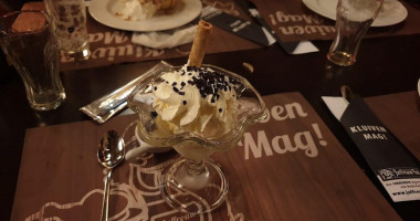 Juffrouw Tok Scherpenzeel drink