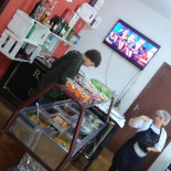 Frituur Tolpoort E. Van Beverenplein À l'intérieur