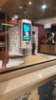 Mcdonald's Dentro