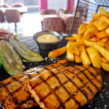 Steakhouse Fire Comida