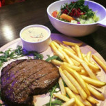 Orient Fishpoint Nourriture