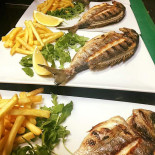 Orient Fishpoint Nourriture