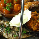 Tapasbar La Rueda Puurs Comida