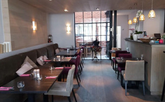 Bistro Belle À l'intérieur