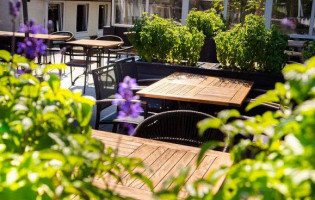 Pizzeria En Isola Bella Westterschelling outside