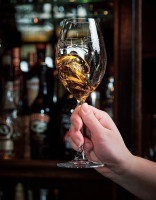 Herberghe In De Heerlyckheid Bebida