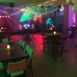 De Dres À l'intérieur