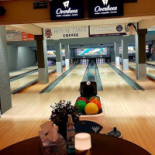 Bowling Overhees Dentro