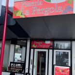 Pizzaria La Pergola Exterior