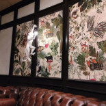 Juno À l'intérieur