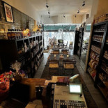 Thés Et Saveurs Dentro