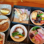 Le Camelia Nourriture