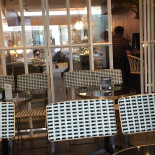 Café Georgette À l'intérieur