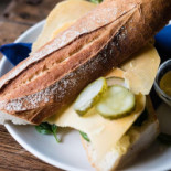 A. Van Wees Tasting Locality Nourriture