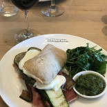 Cafe Dauphine Nourriture