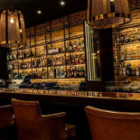 The Tailor À l'intérieur