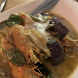 Rakang Amsterdam Comida