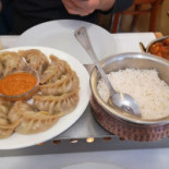 Himalayan Kitchen Comida