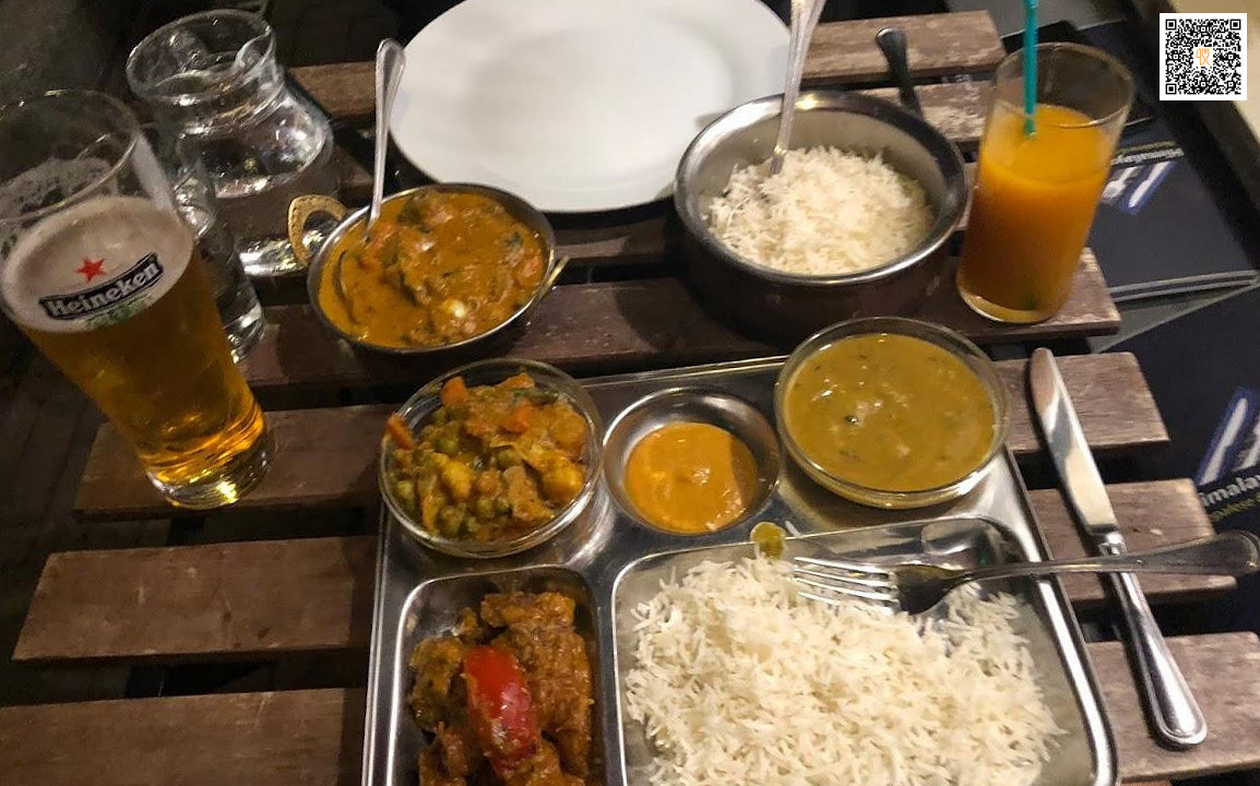 Himalayan Kitchen Comida