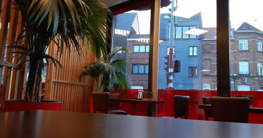 Sim Pizza À l'intérieur