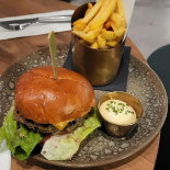 Met Amsterdam Nourriture