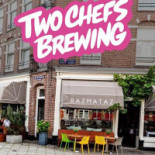 Two Chefs Extérieur