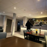 Hap Li Express Dentro