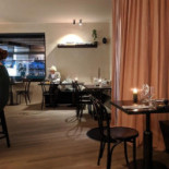 Een Twee Vijf À l'intérieur