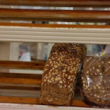 De Leeuw's Warme Bakkerij food