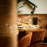 Basile À l'intérieur