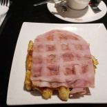 The Waffle Factory Korte Munt Comida