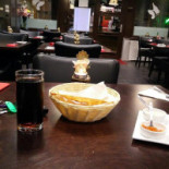 Ashoka Kinker À l'intérieur