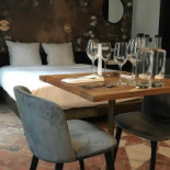 Nonam À l'intérieur