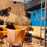 Dimitri's Extérieur