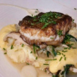 Neuf Mille Nourriture