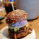 Less Eatery Nourriture