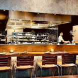 Less Eatery À l'intérieur