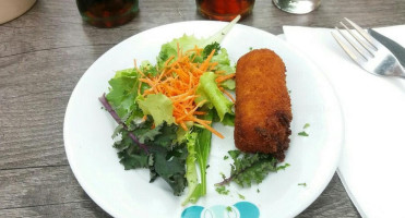 Petite Maison Nourriture