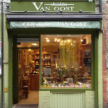 Chocolatier Van Oost Exterior