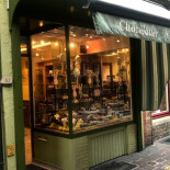 Chocolatier Van Oost Exterior