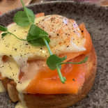 Benedict Cafe Nourriture