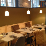 Cézar À l'intérieur