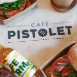 Cafe Pistolet Nourriture