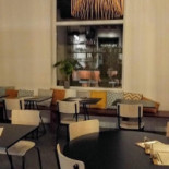 Cafe Pistolet À l'intérieur