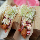 Wijnbar Est Nourriture