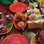 Wijnbar Est Nourriture