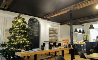 Kottee Kaffee inside